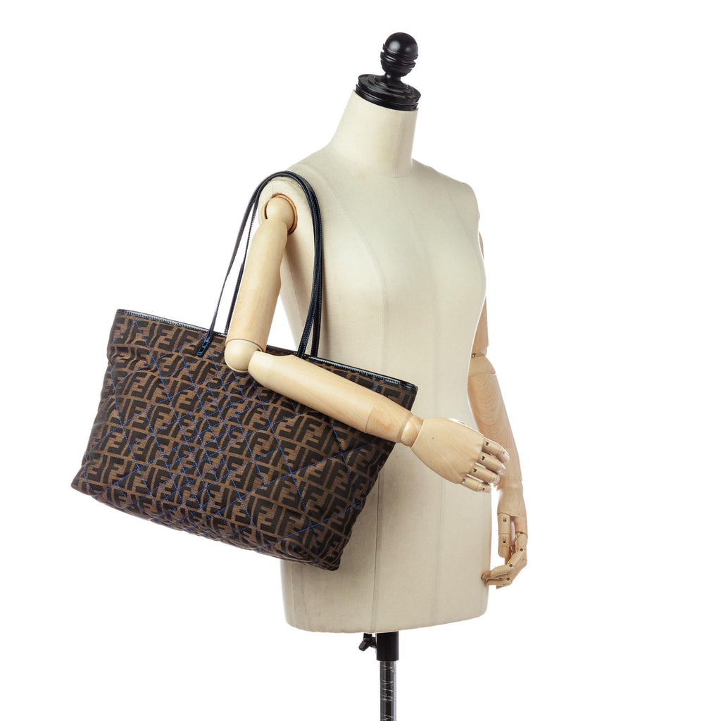 Fendi Zucca Roll Quilted Canvas Tote Bag (SHG-30596)