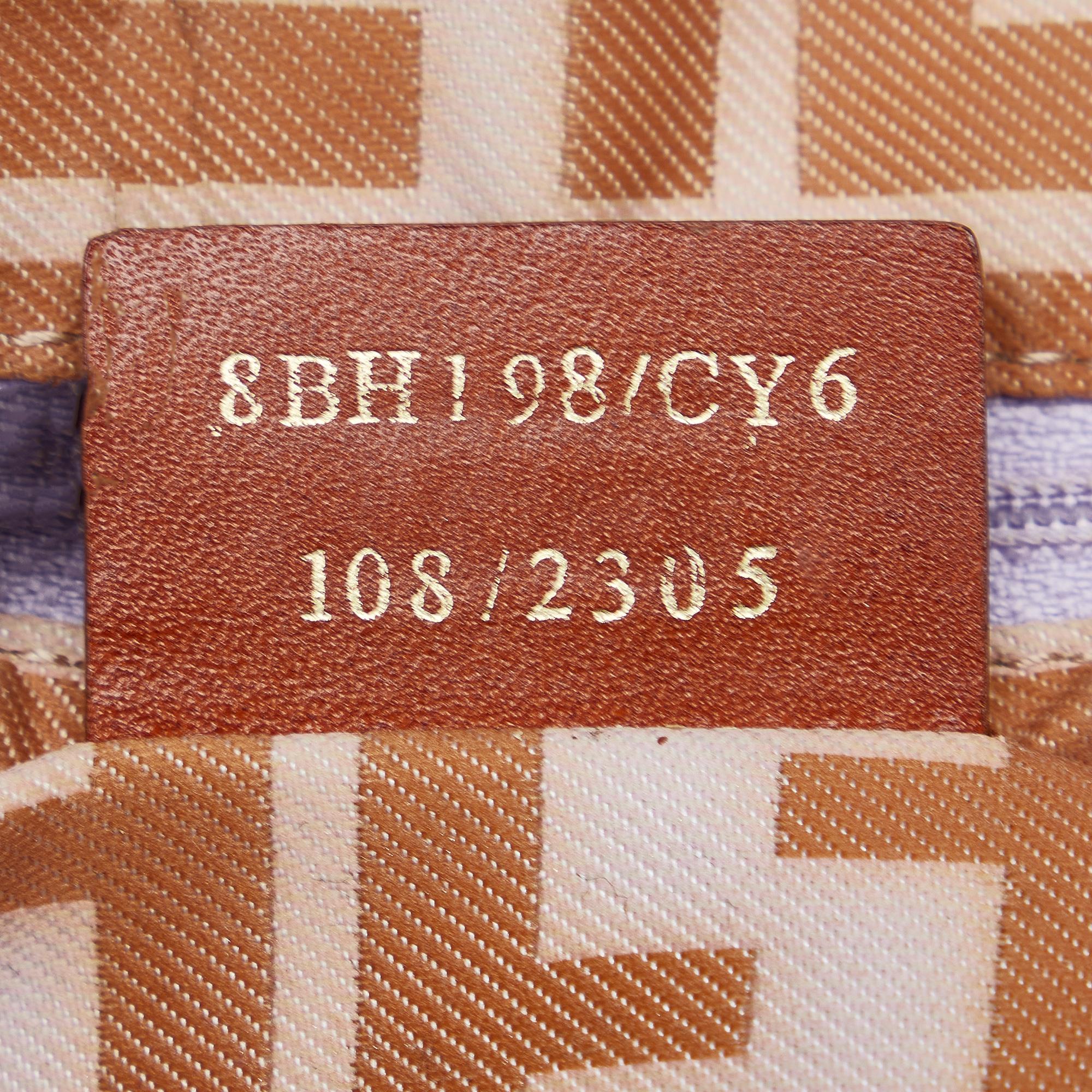 Fendi Zucca Roll Tote (SHG-DNyhac)