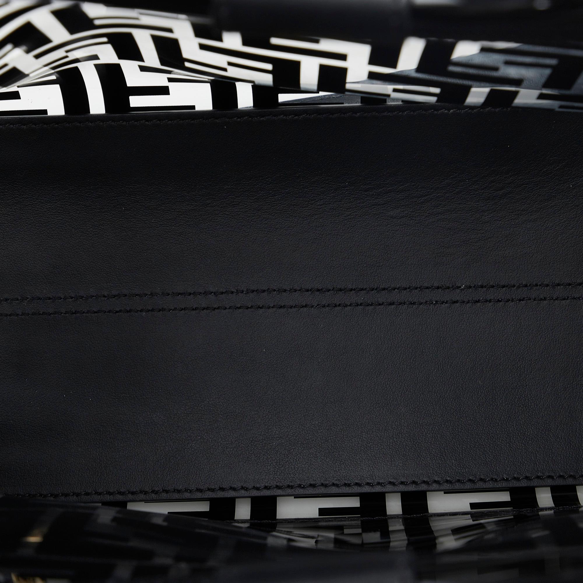 Fendi Zucca Runaway Shopper Satchel (SHG-NSRgoS)
