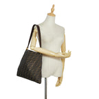 Fendi Zucca Shoulder Bag (SHG-Bj8fhs)