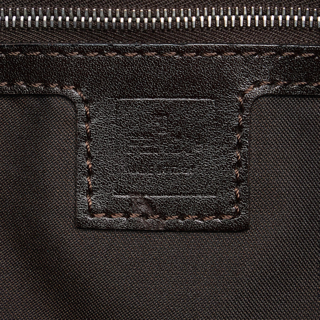 Fendi Zucca Shoulder Bag (SHG-2x11Rq)