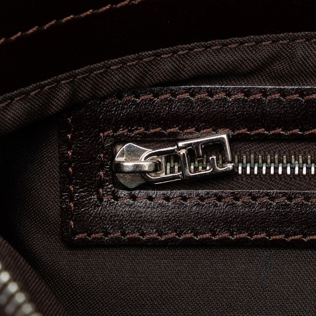 Fendi Zucca Shoulder Bag (SHG-FA64nL)