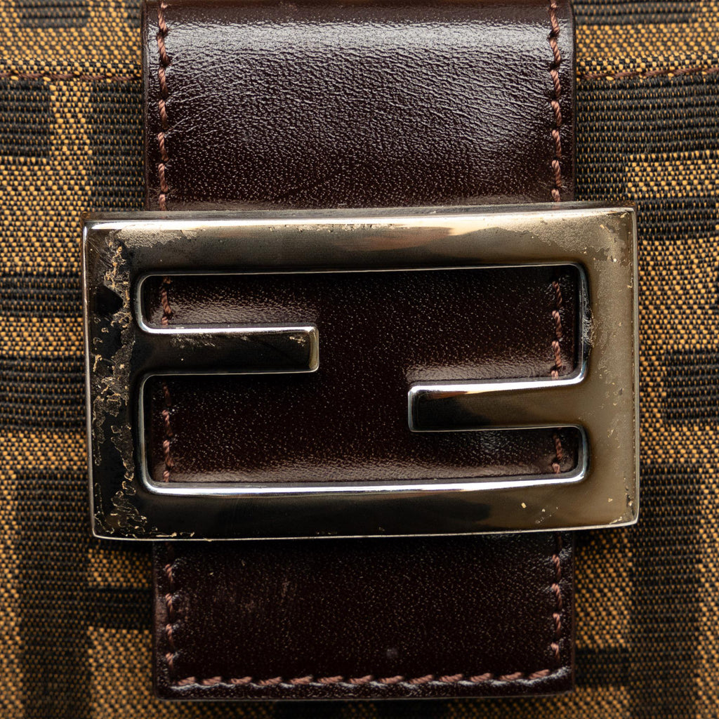 Fendi Zucca Shoulder Bag (SHG-FA64nL)