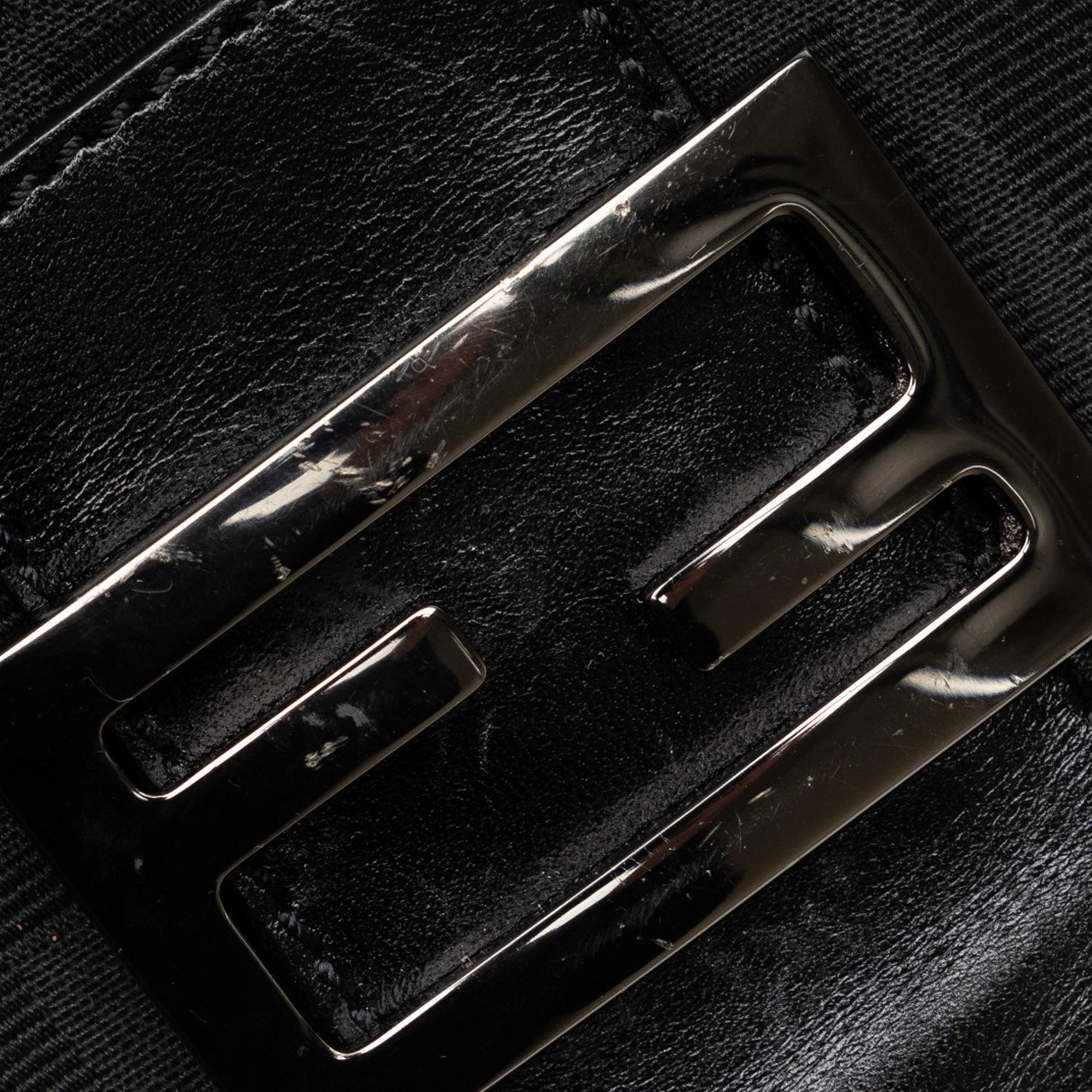Fendi Zucca Shoulder Bag (SHG-BruP35)