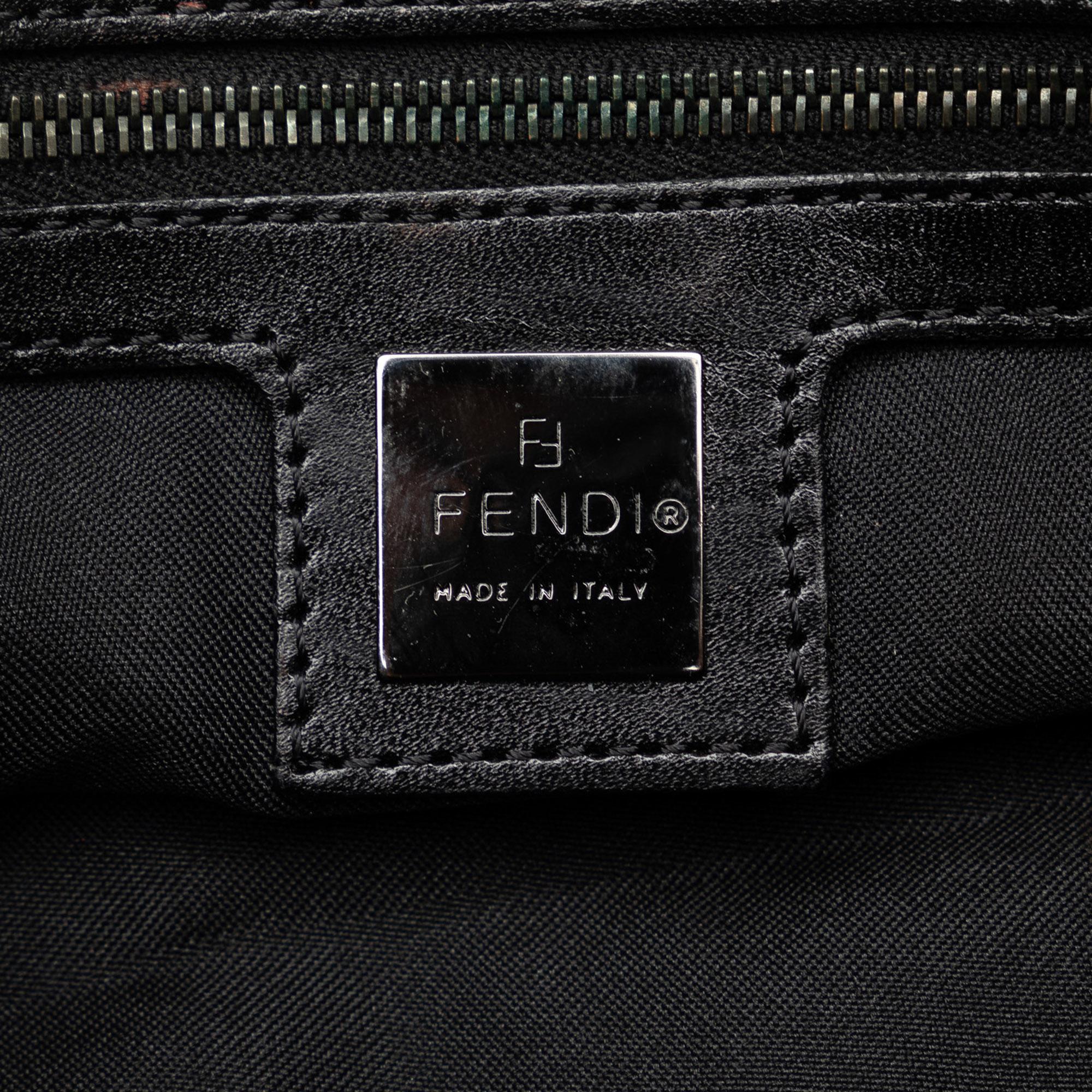 Fendi Zucca Shoulder Bag (SHG-BruP35)