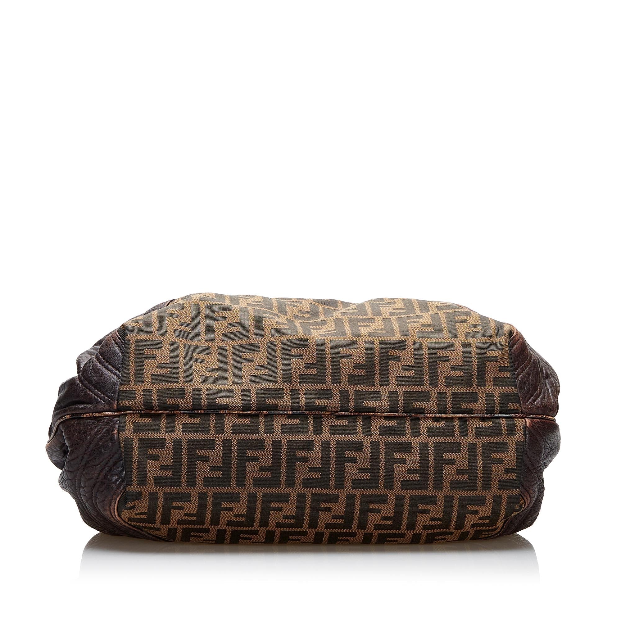 Fendi Zucca Spy (SHG-dNiePI)