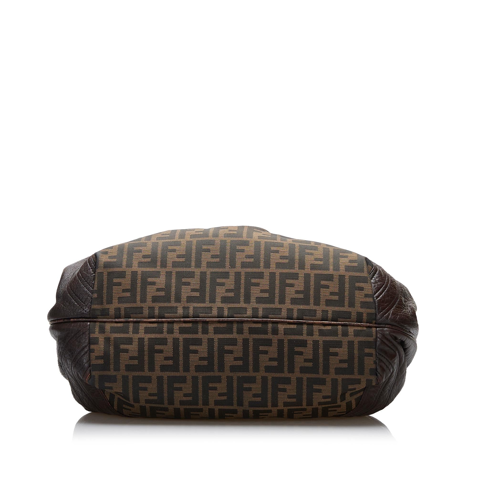 Fendi Zucca Spy (SHG-q6b1nt)