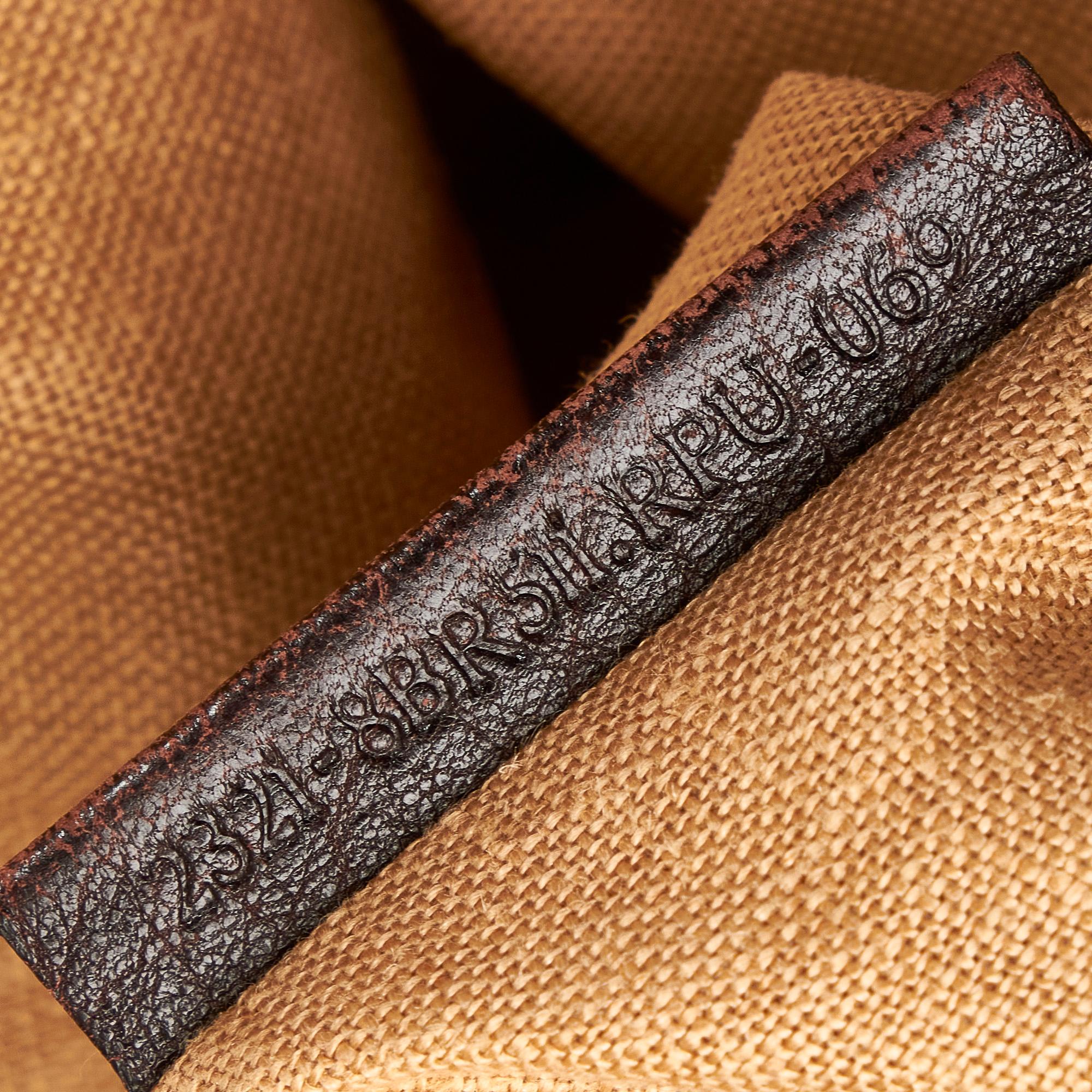 Fendi Zucca Spy (SHG-q6b1nt)