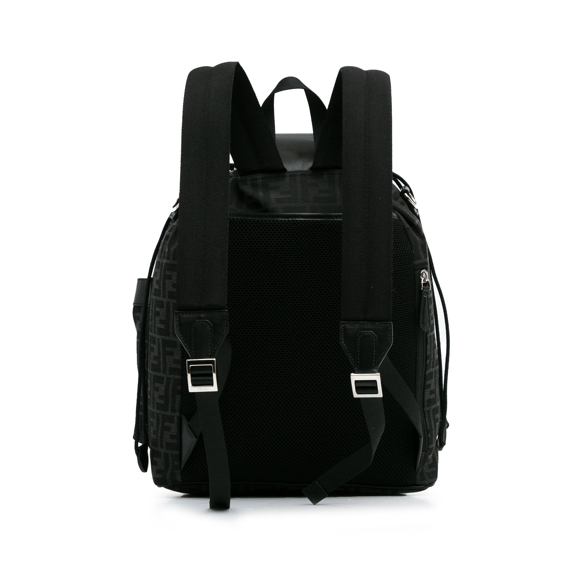 Fendi Zucca Strike Backpack (SHG-CqbnaC)