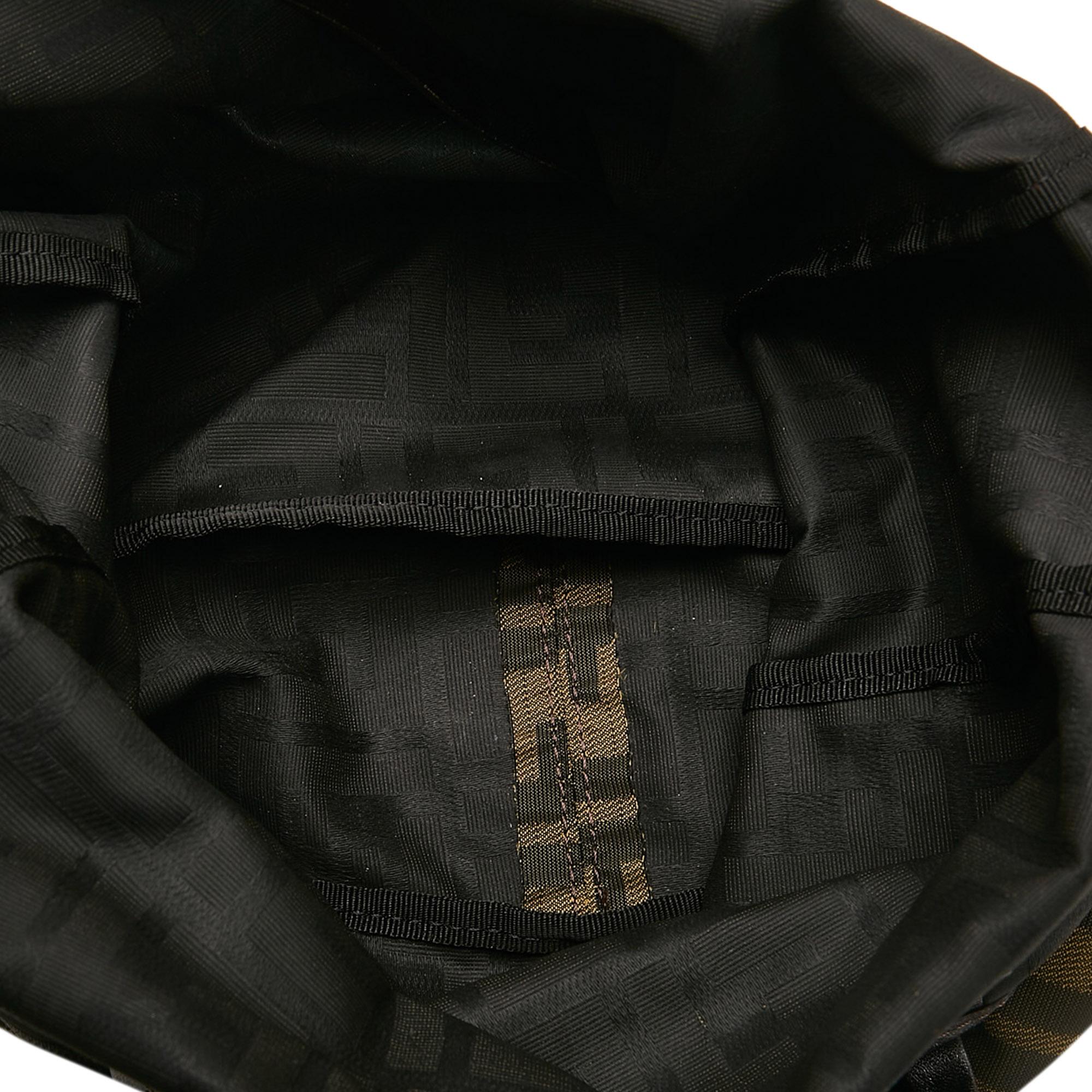 Fendi Zucca Tote Bag (SHG-ZEbNEc)