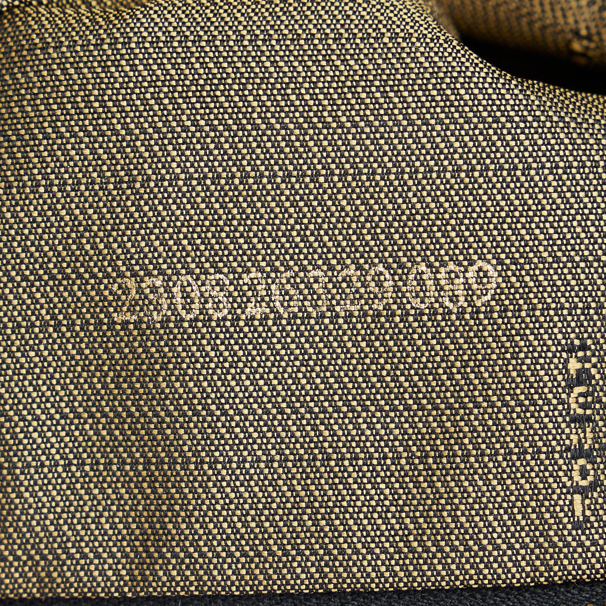 Fendi Zucca Tote Bag (SHG-YvxvYG)