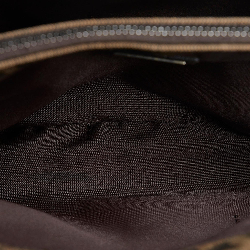 Fendi Zucca Tote (SHG-TMHrPJ)