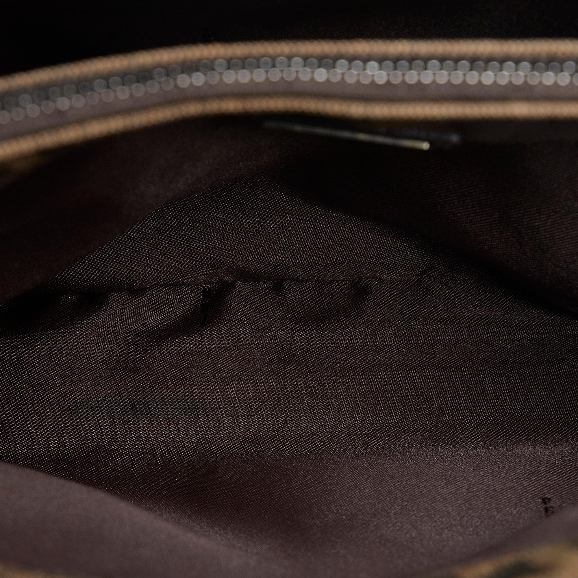 Fendi Zucca Tote (SHG-TMHrPJ)