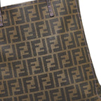 Fendi Zucca Tote (SHG-QGtuRD)