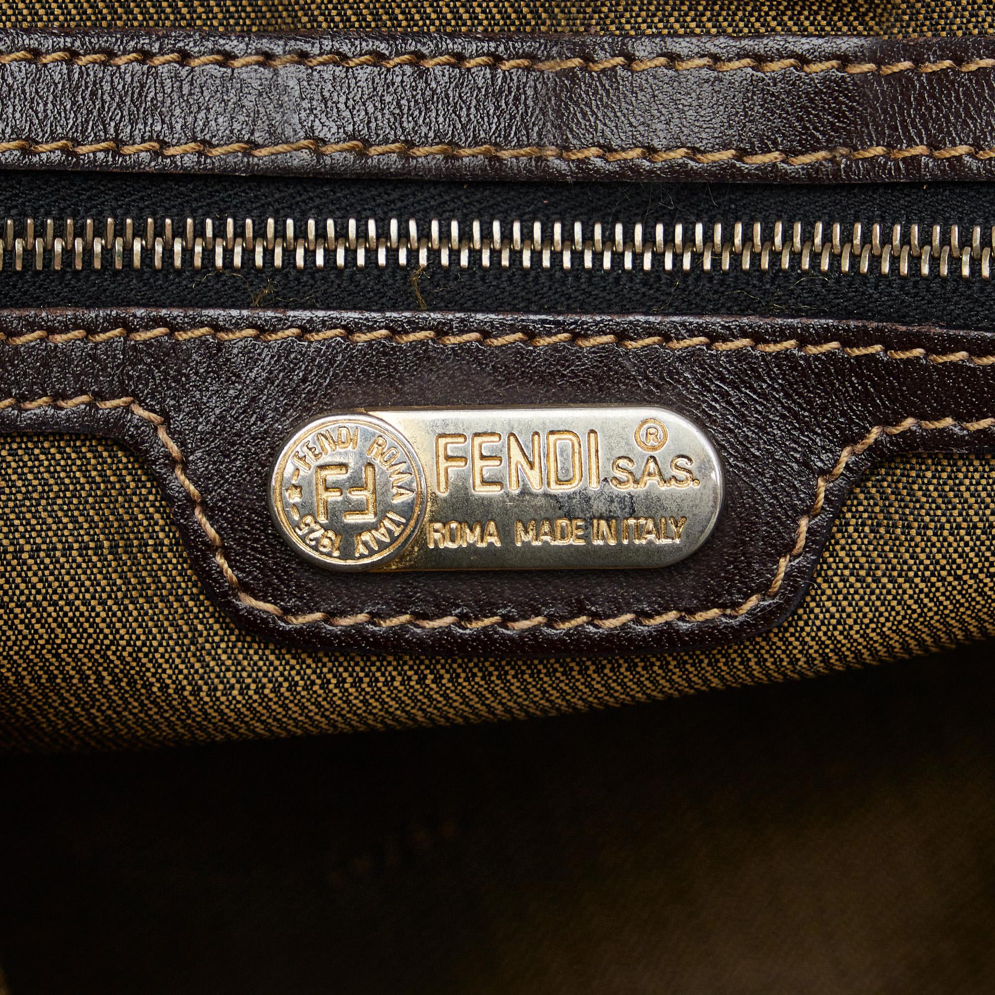 Fendi Zucca Tote (SHG-ZCaK8p)