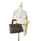 Fendi Zucca Tote (SHG-ZCaK8p)