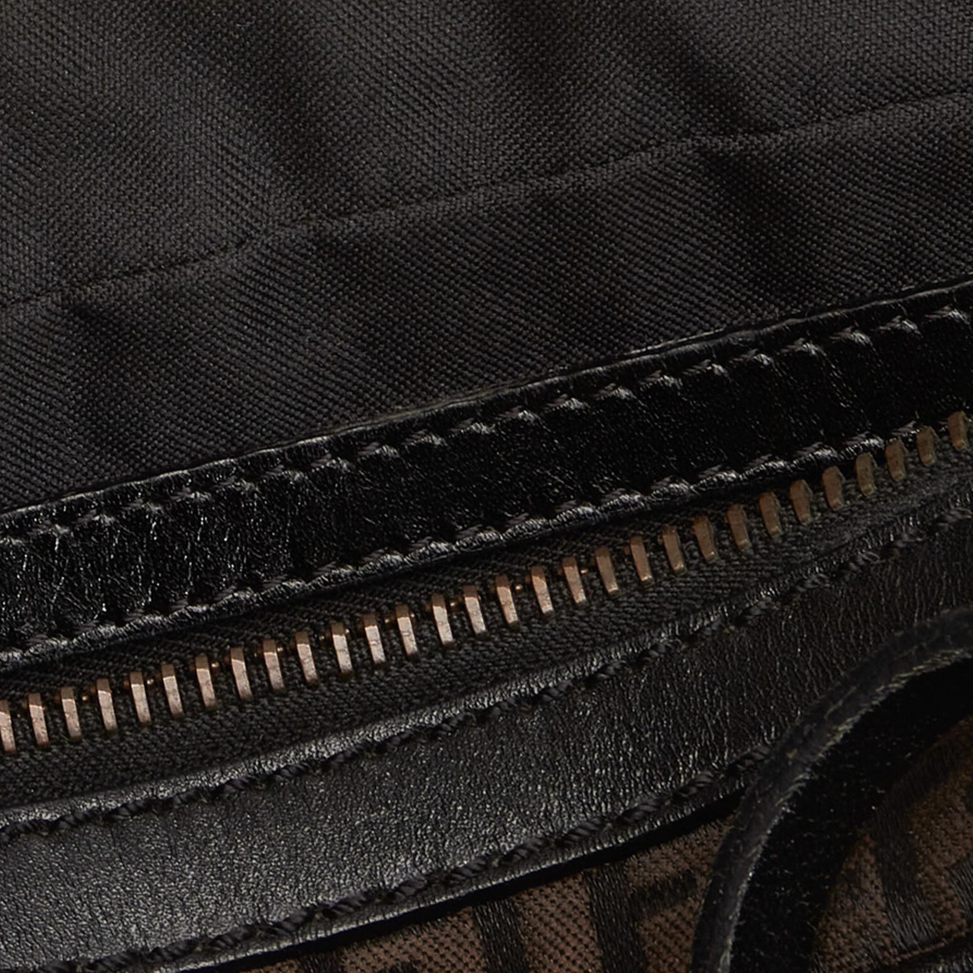 Fendi Zucchino Baguette (SHG-QjK34r)