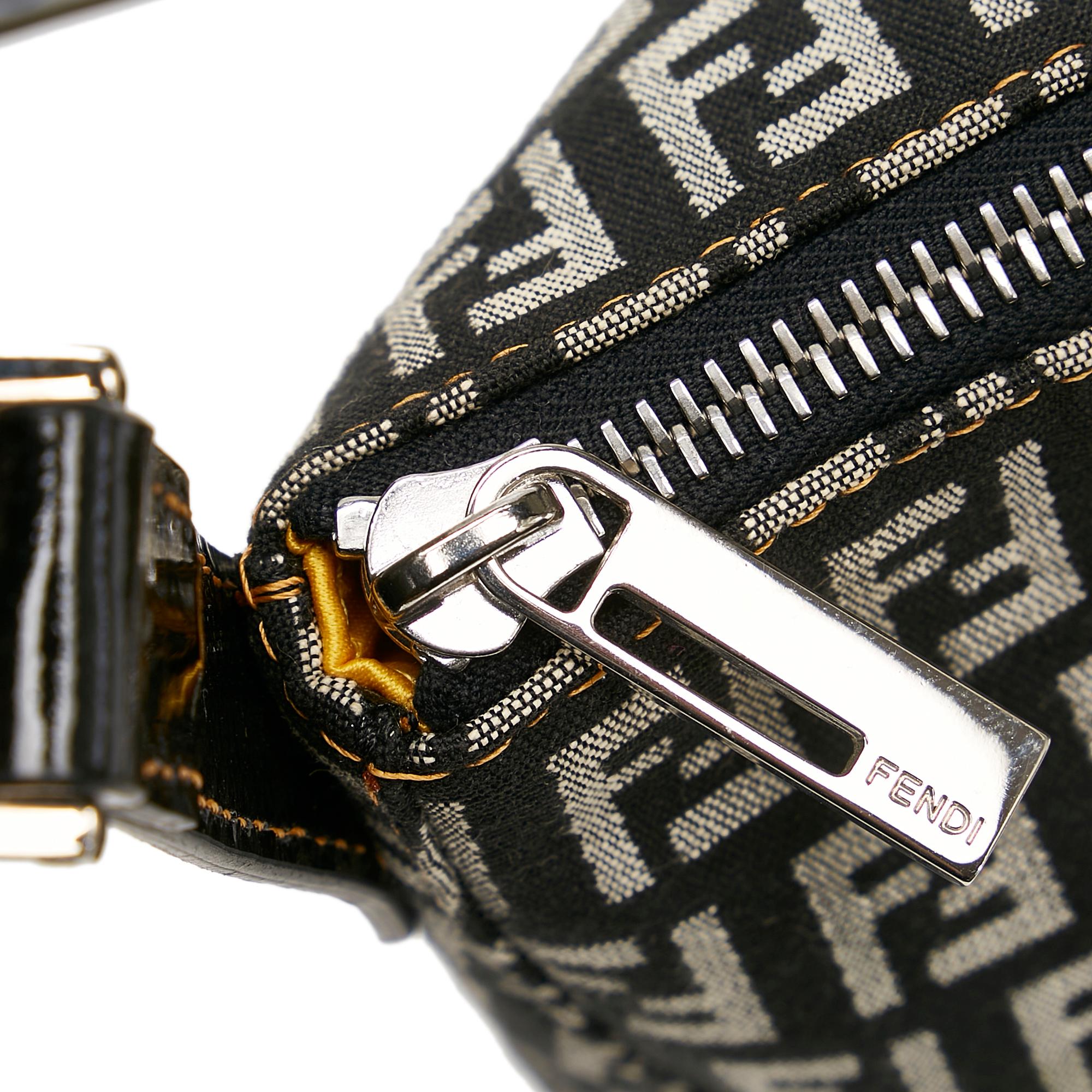 Fendi Zucchino Canvas Baguette (SHG-30041)