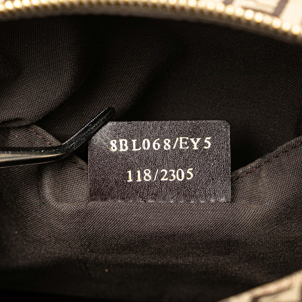 Fendi Zucchino Canvas Boston Bag (SHG-PFRtyP)