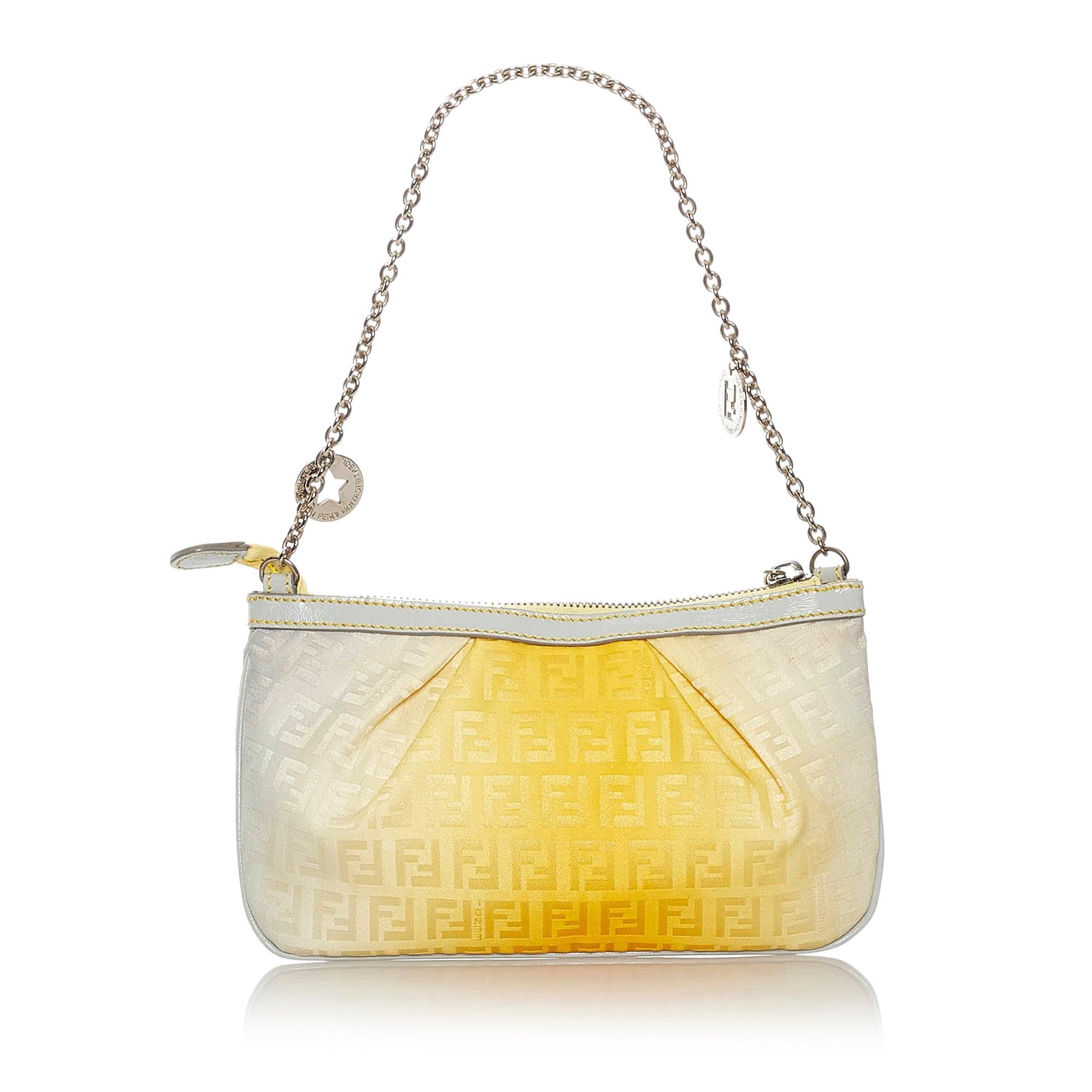 Fendi Zucchino Canvas Chain Baguette (SHG-27846)