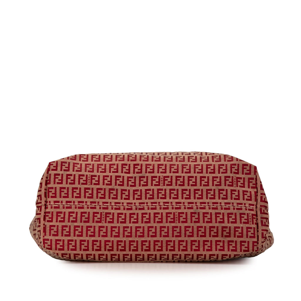 Fendi Zucchino Canvas Chain Tote (SHG-I1242i)