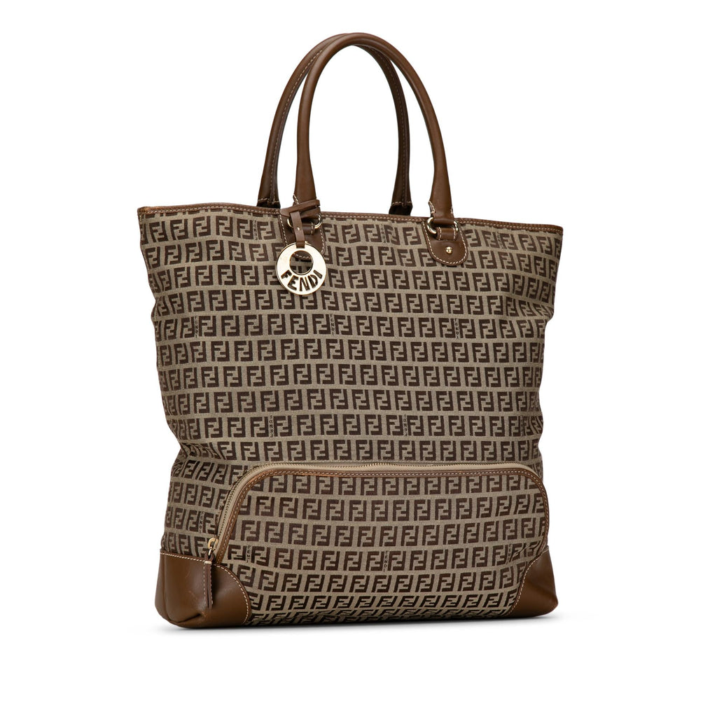 Fendi Zucchino Canvas Chef Shopping Tote (SHG-ZlUSCk)