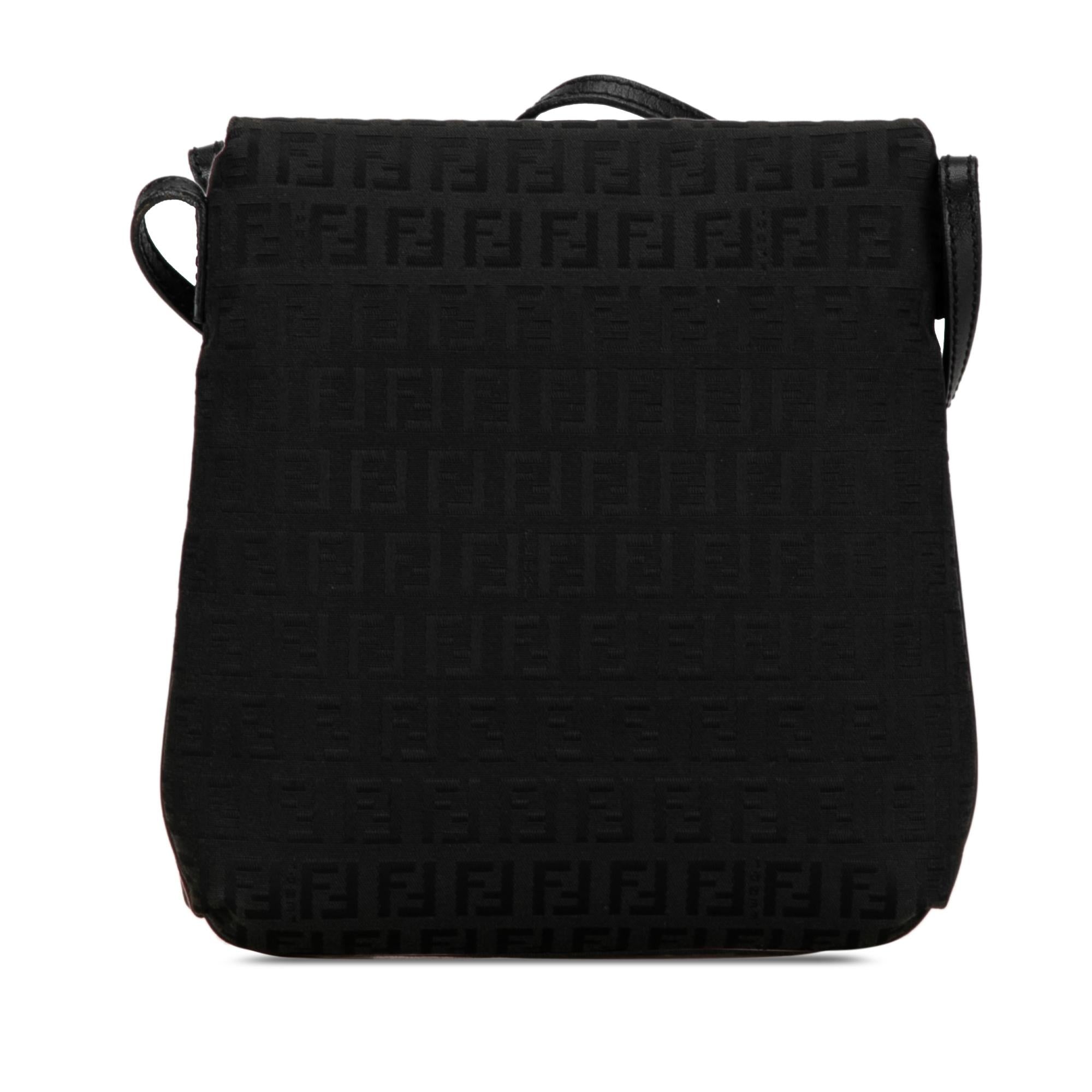 Fendi Zucchino Canvas Crossbody (SHG-kMgy4u)