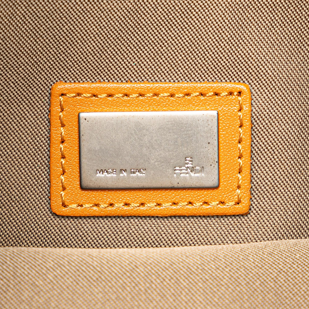 Fendi Zucchino Canvas Crossbody (SHG-JcMzSD)