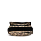 Fendi Zucchino Canvas Crossbody (SHG-a0GEAU)