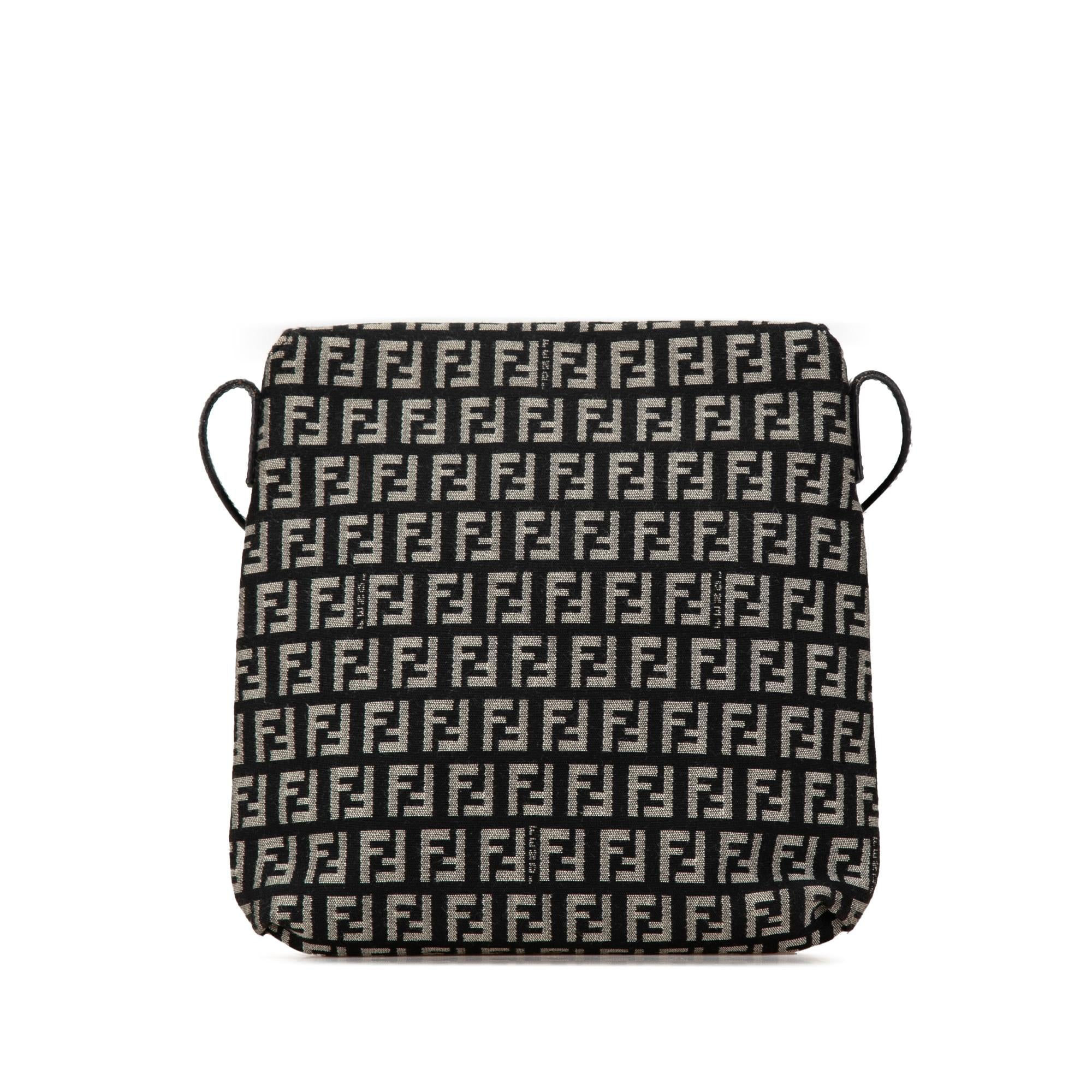Fendi Zucchino Canvas Crossbody (SHG-edyBI6)