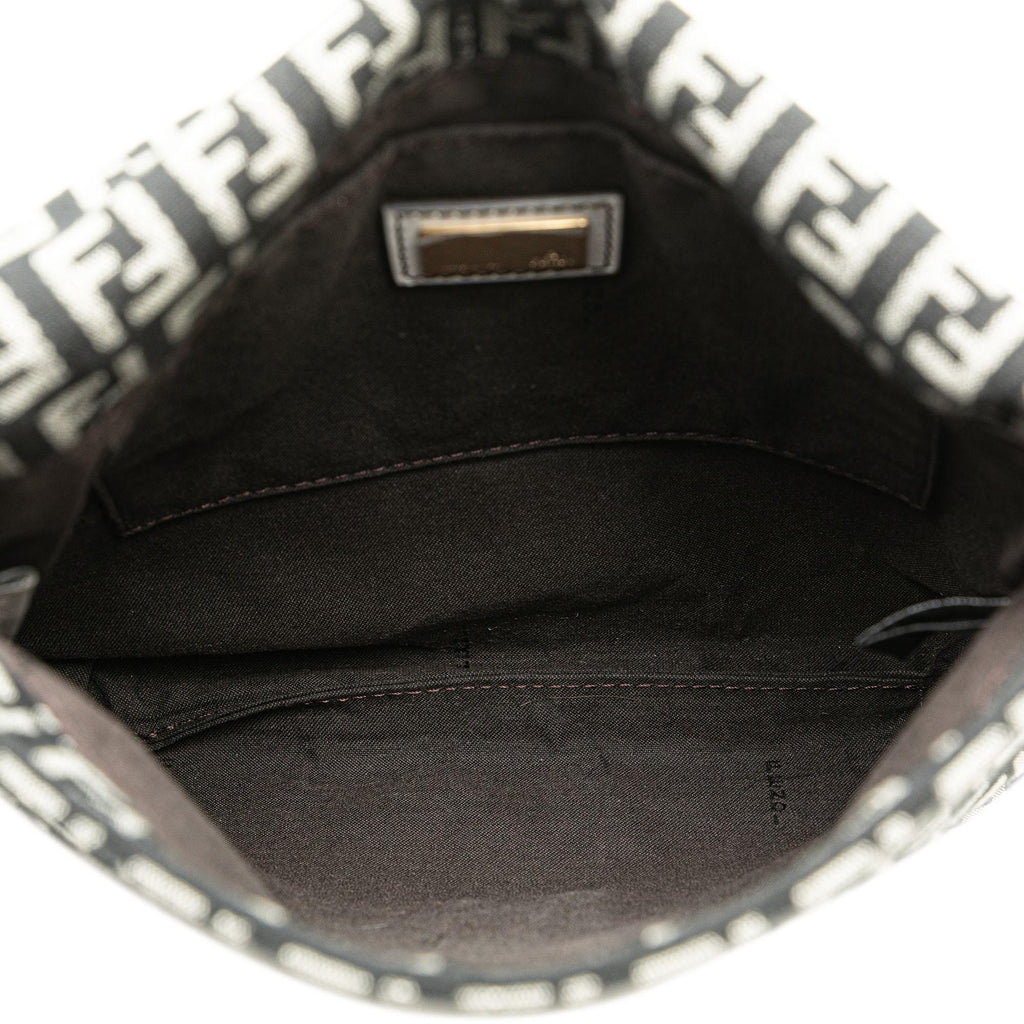 Fendi Zucchino Canvas Crossbody (SHG-edyBI6)