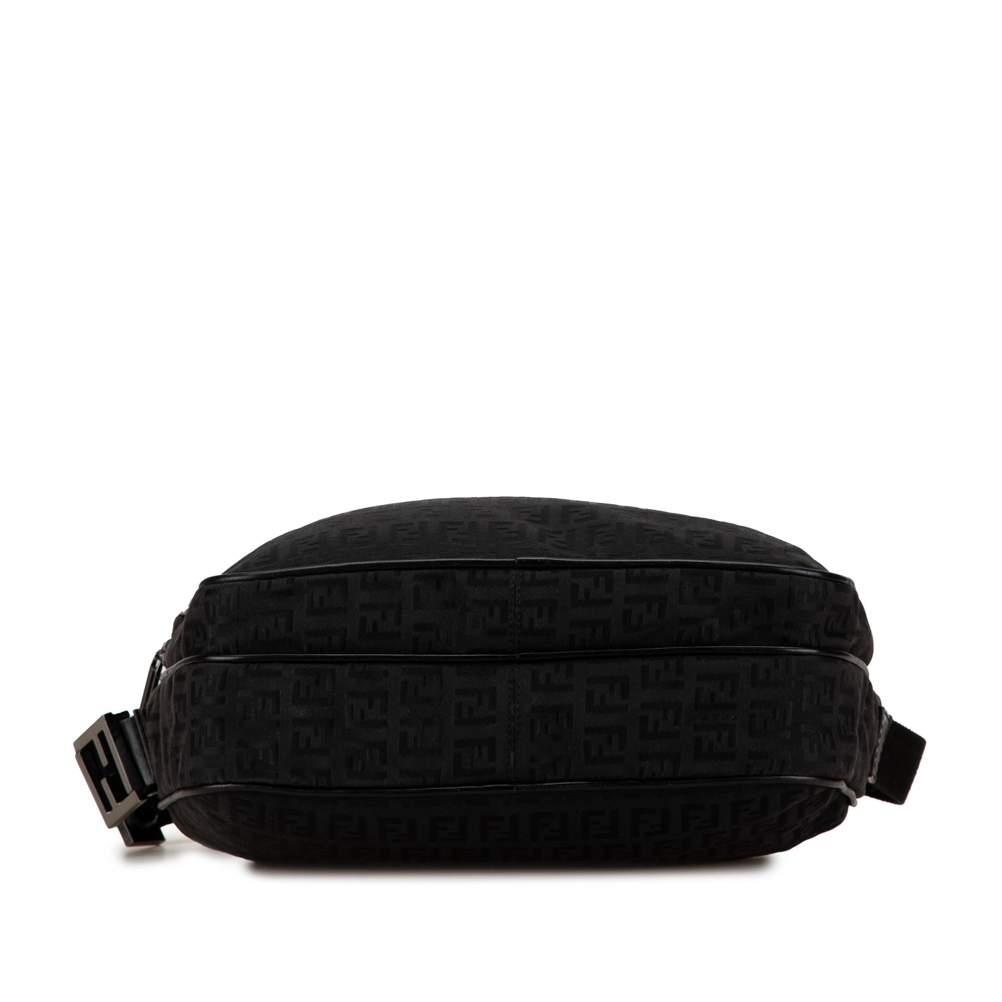 Fendi Zucchino Canvas Crossbody (SHG-Dy2RhL)