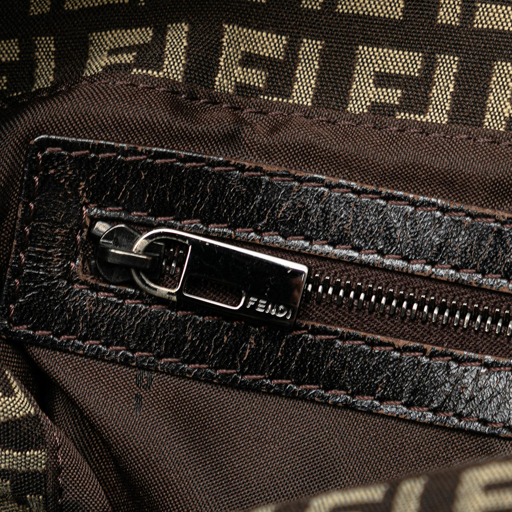 Fendi Zucchino Canvas Double Flap Mamma (SHG-R2s1ys)