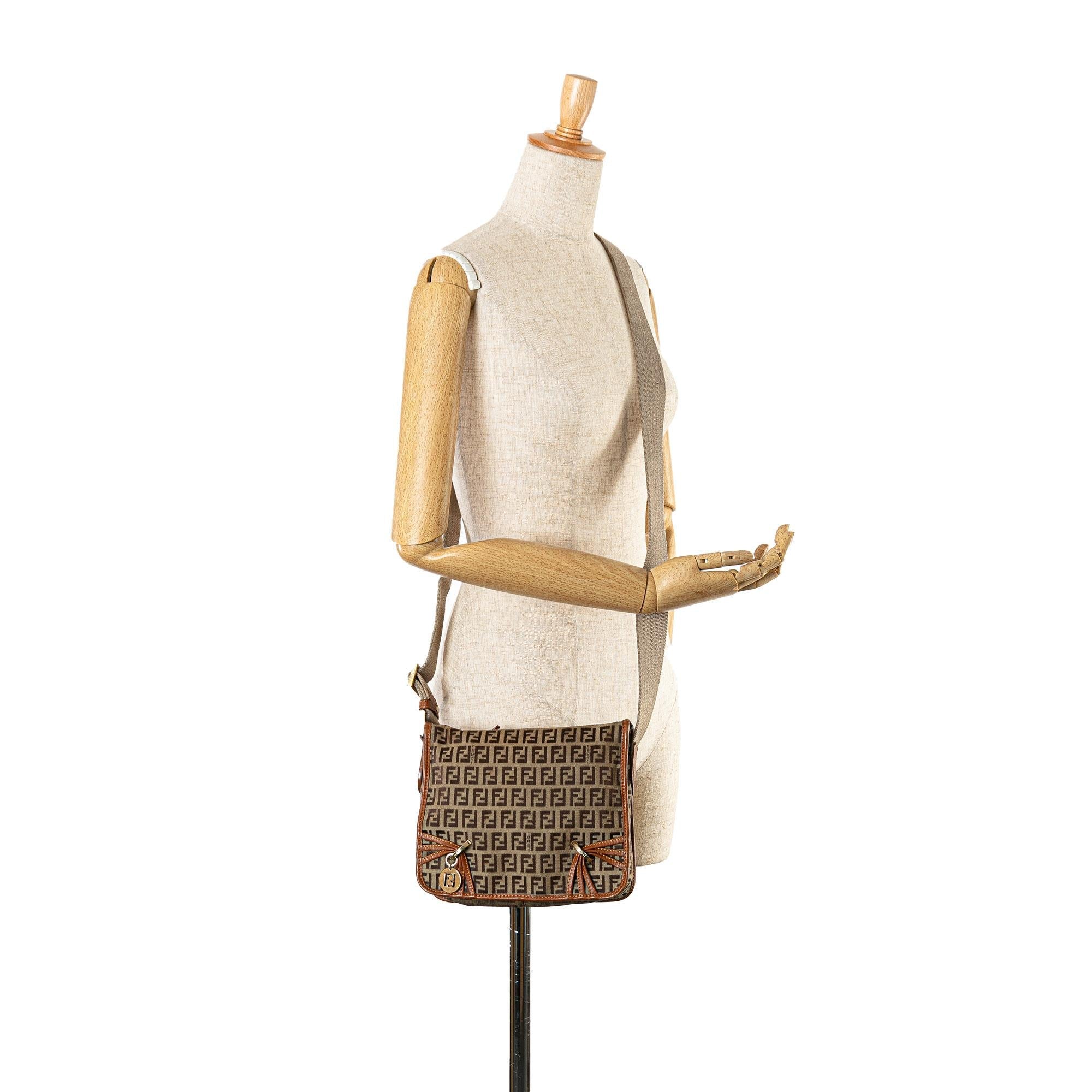 Fendi Zucchino Canvas F Charm Crossbody (SHG-7YMEk2)