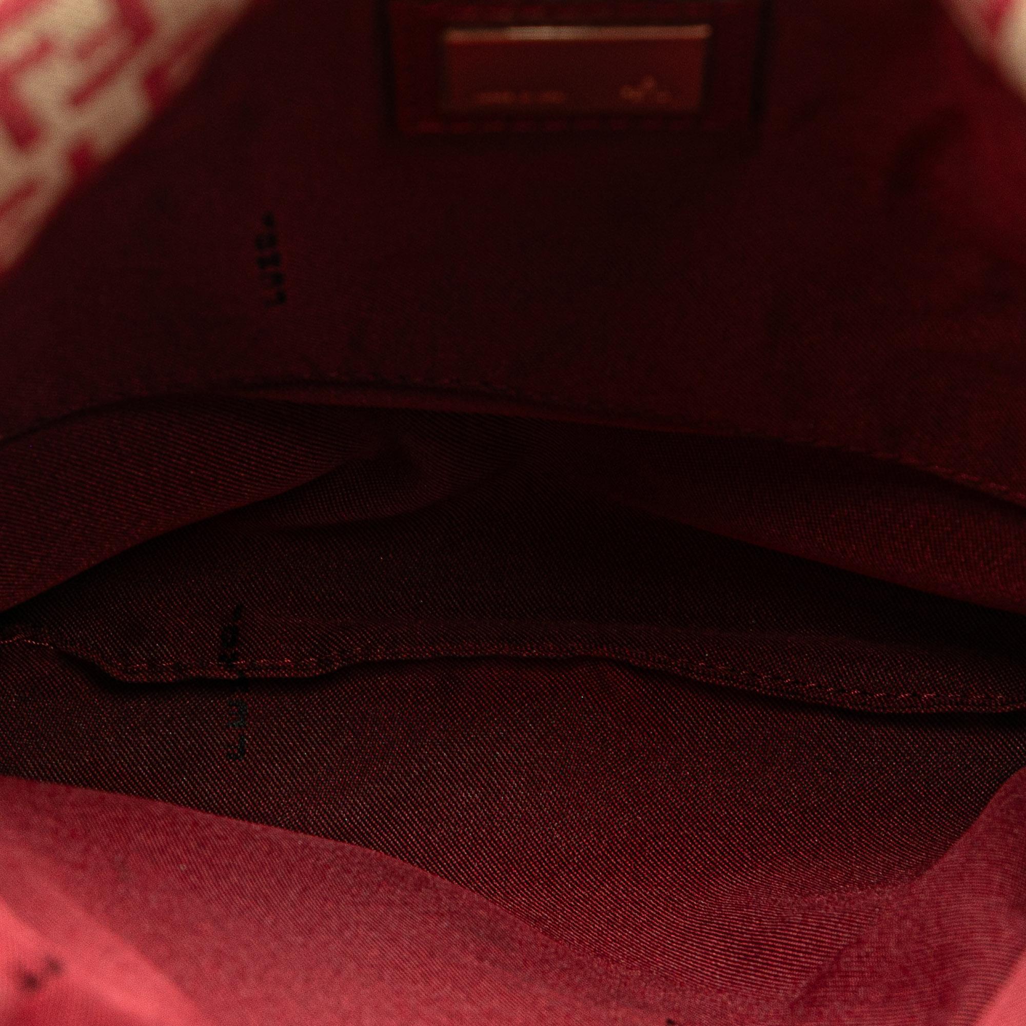 Fendi Zucchino Canvas Flap Crossbody (SHG-6lEiKI)