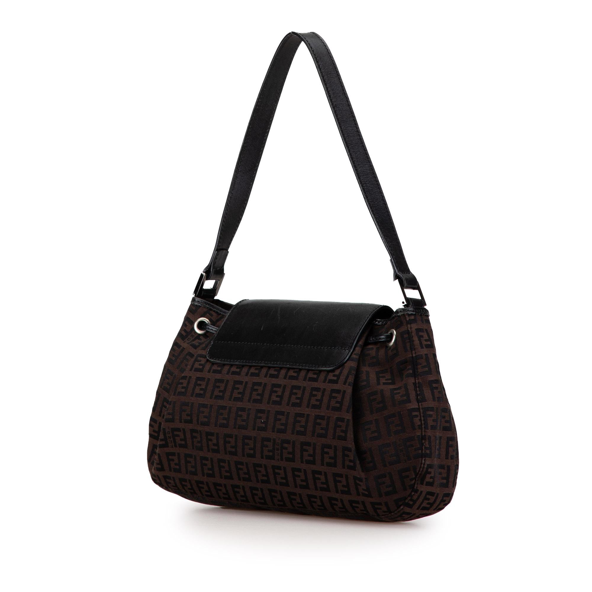 Fendi Zucchino Canvas Flap Shoulder Bag (SHG-lKn300)