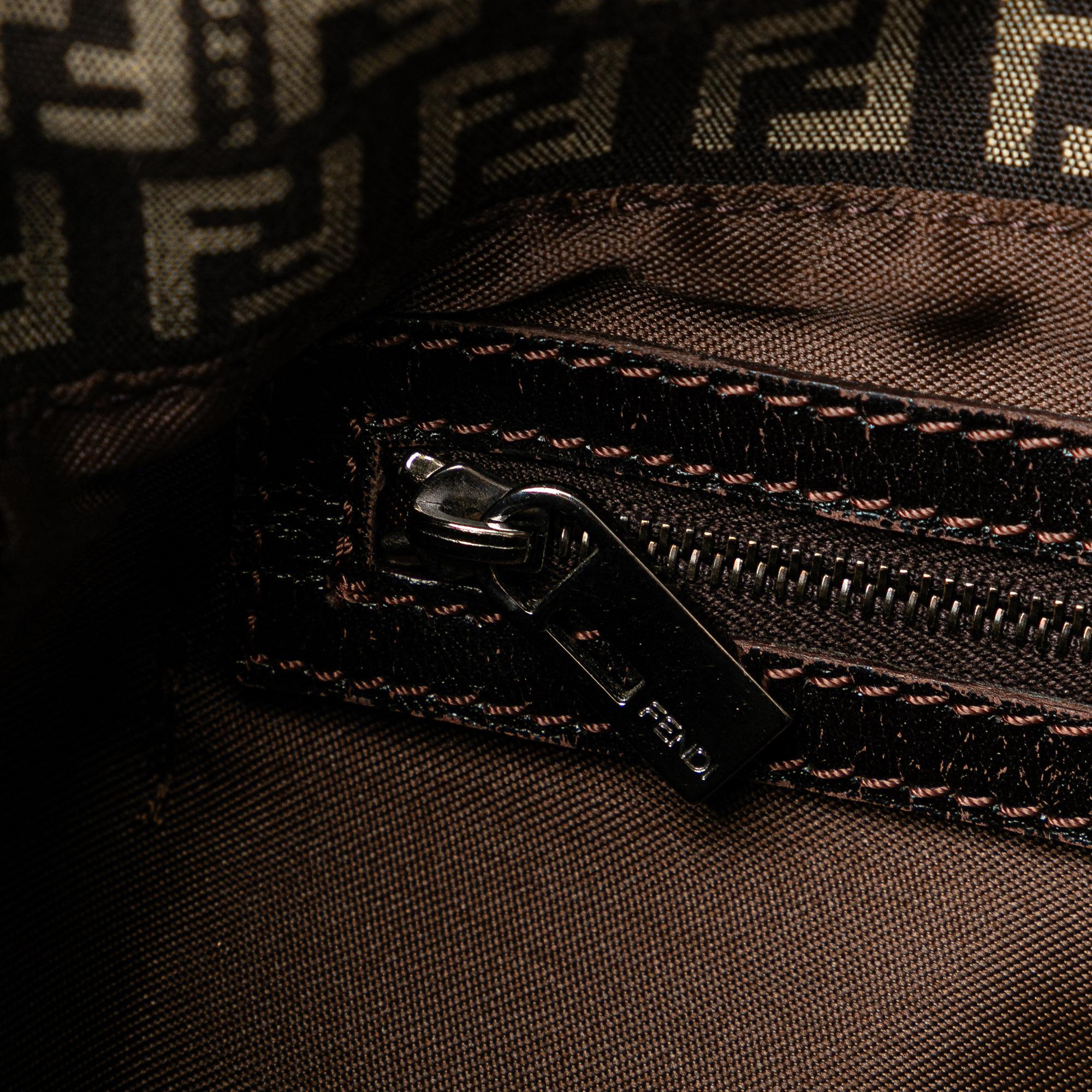 Fendi Zucchino Canvas Mamma Forever (SHG-SYgCIg)