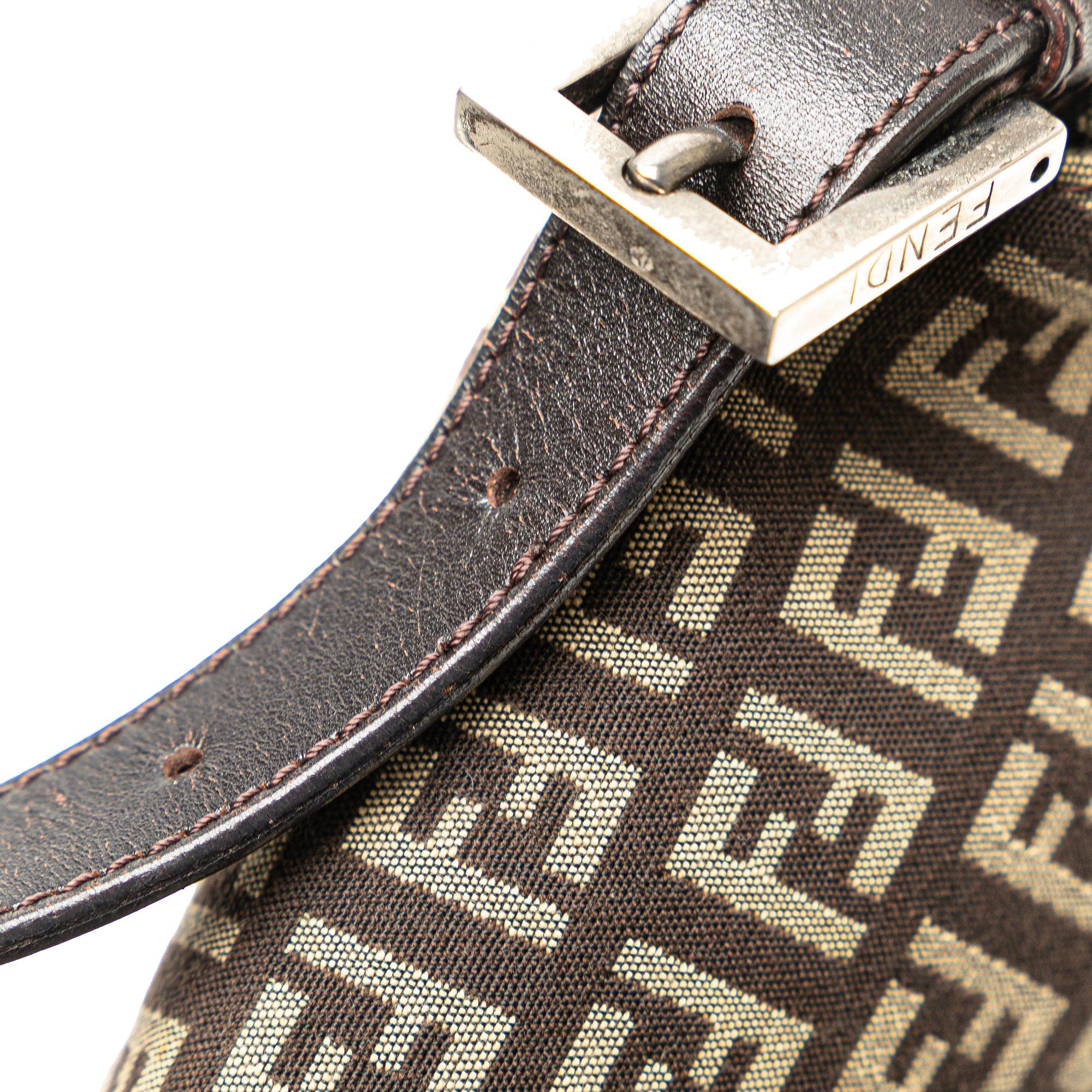 Fendi Zucchino Canvas Mamma Forever (SHG-SYgCIg)