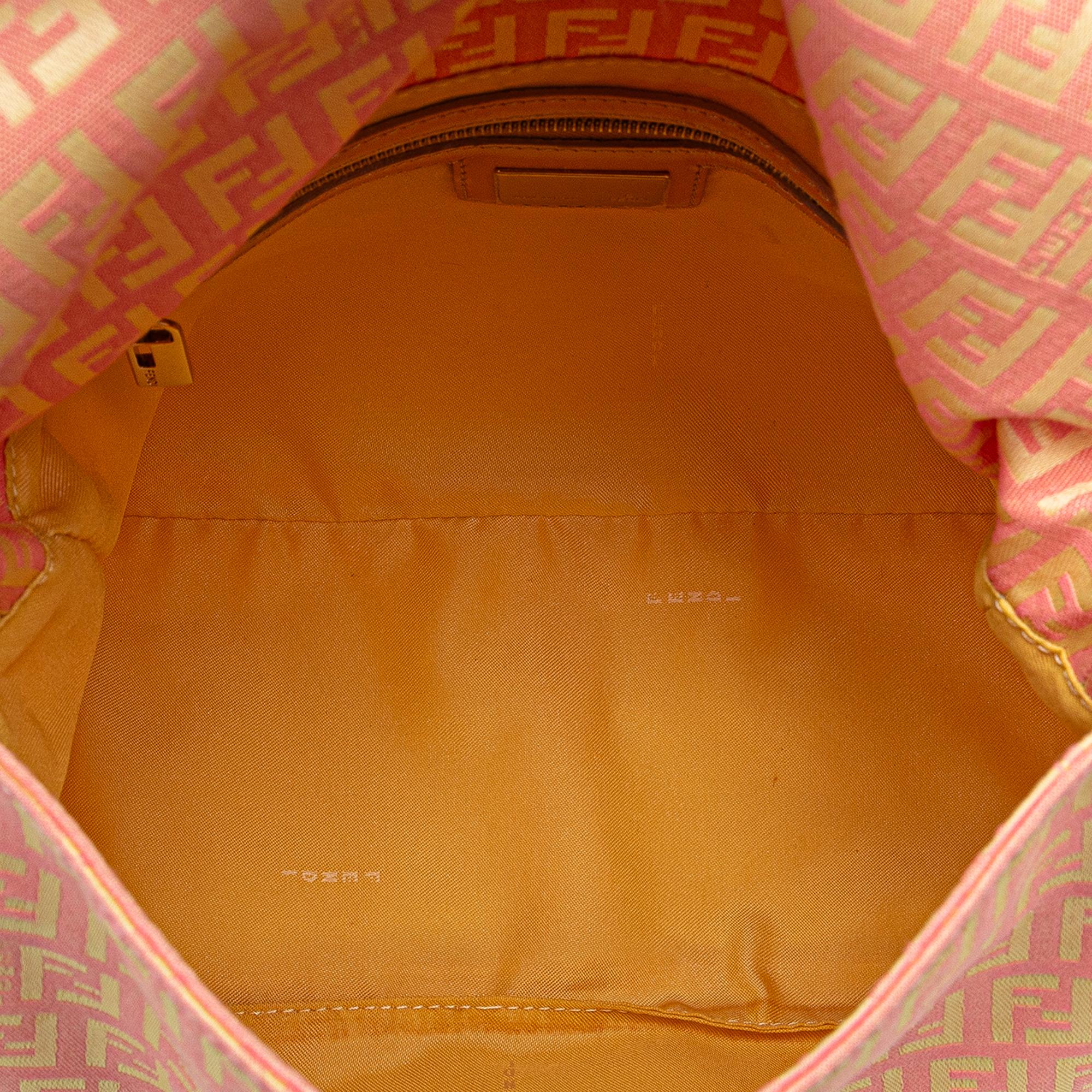 Fendi Zucchino Canvas Mamma Forever (SHG-9cDc5A)