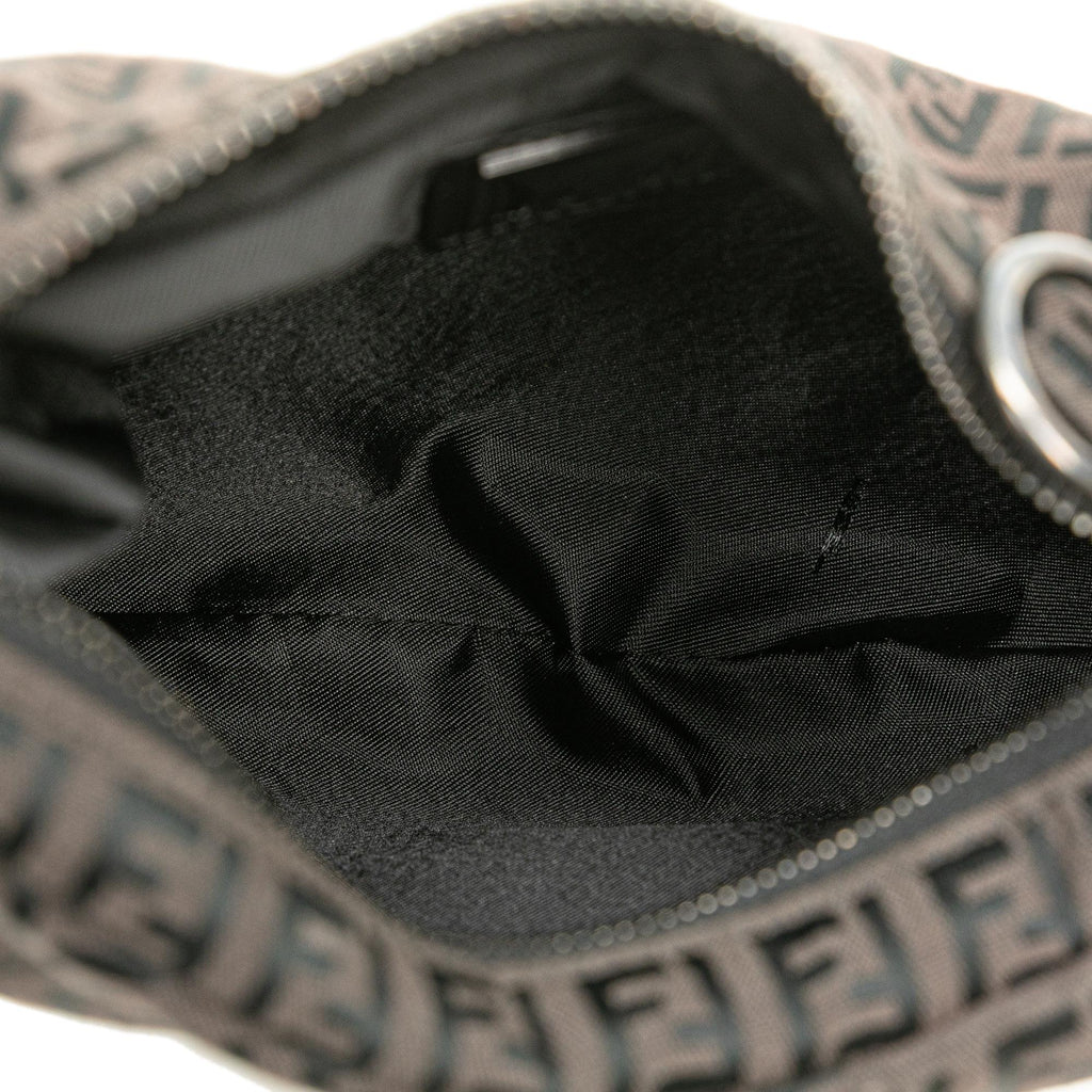 Fendi Zucchino Canvas Oyster Shoulder Bag (SHG-MyLE1w)