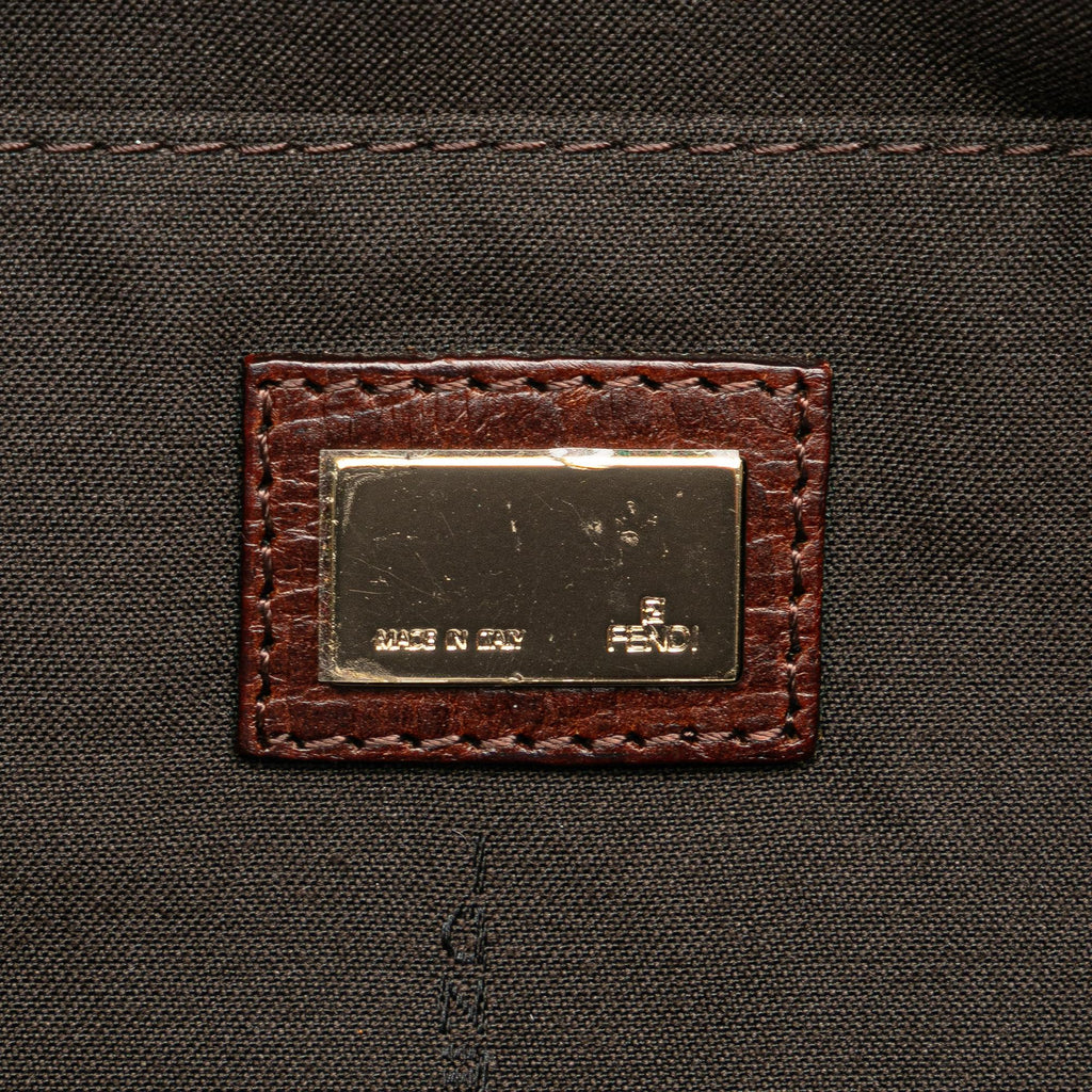 Fendi Zucchino Canvas Pochette (SHG-TSIgaH)