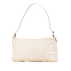 Fendi Zucchino Canvas Pochette (SHG-KkyfBX)