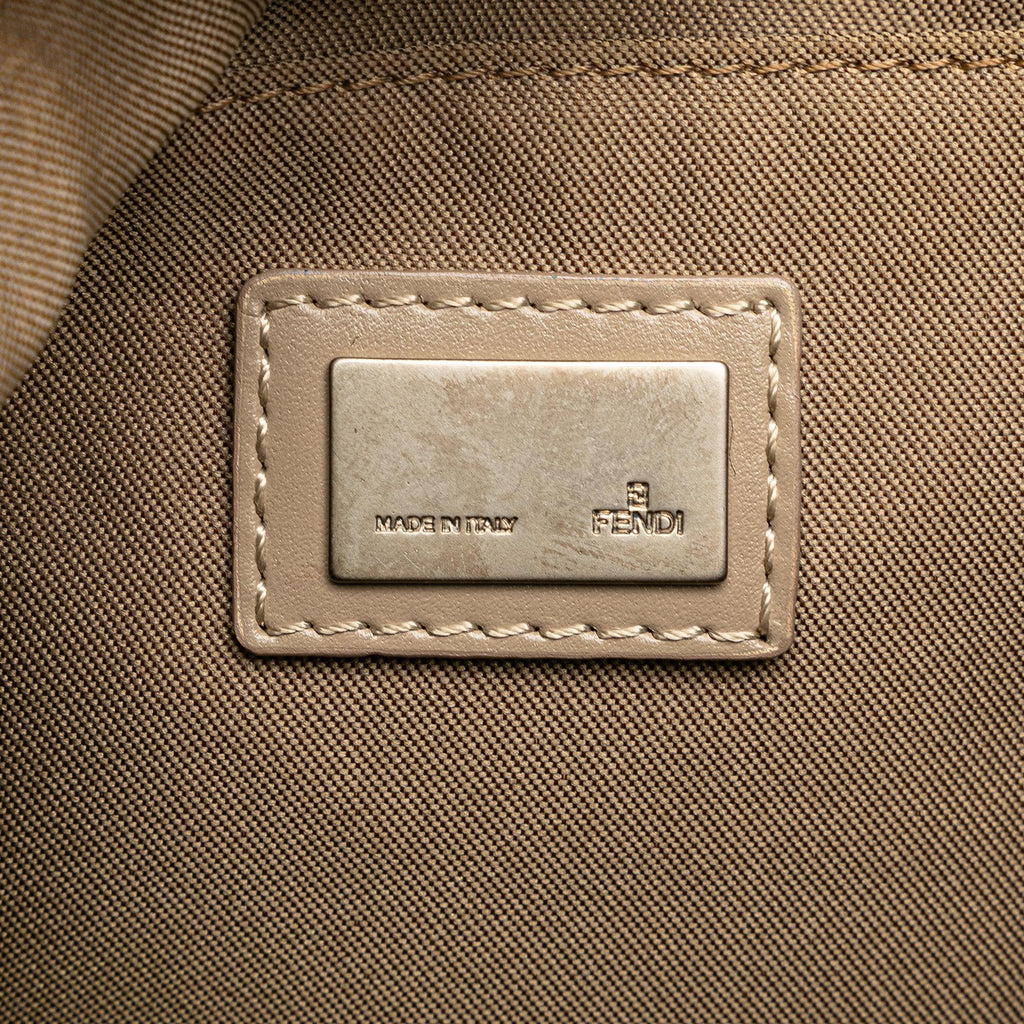 Fendi Zucchino Canvas Pochette (SHG-7BT27P)