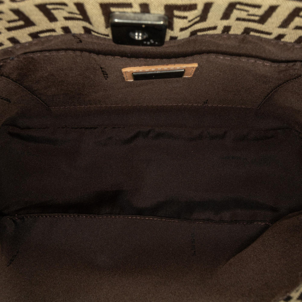 Fendi Zucchino Canvas Shoulder Bag (SHG-P19PFt)