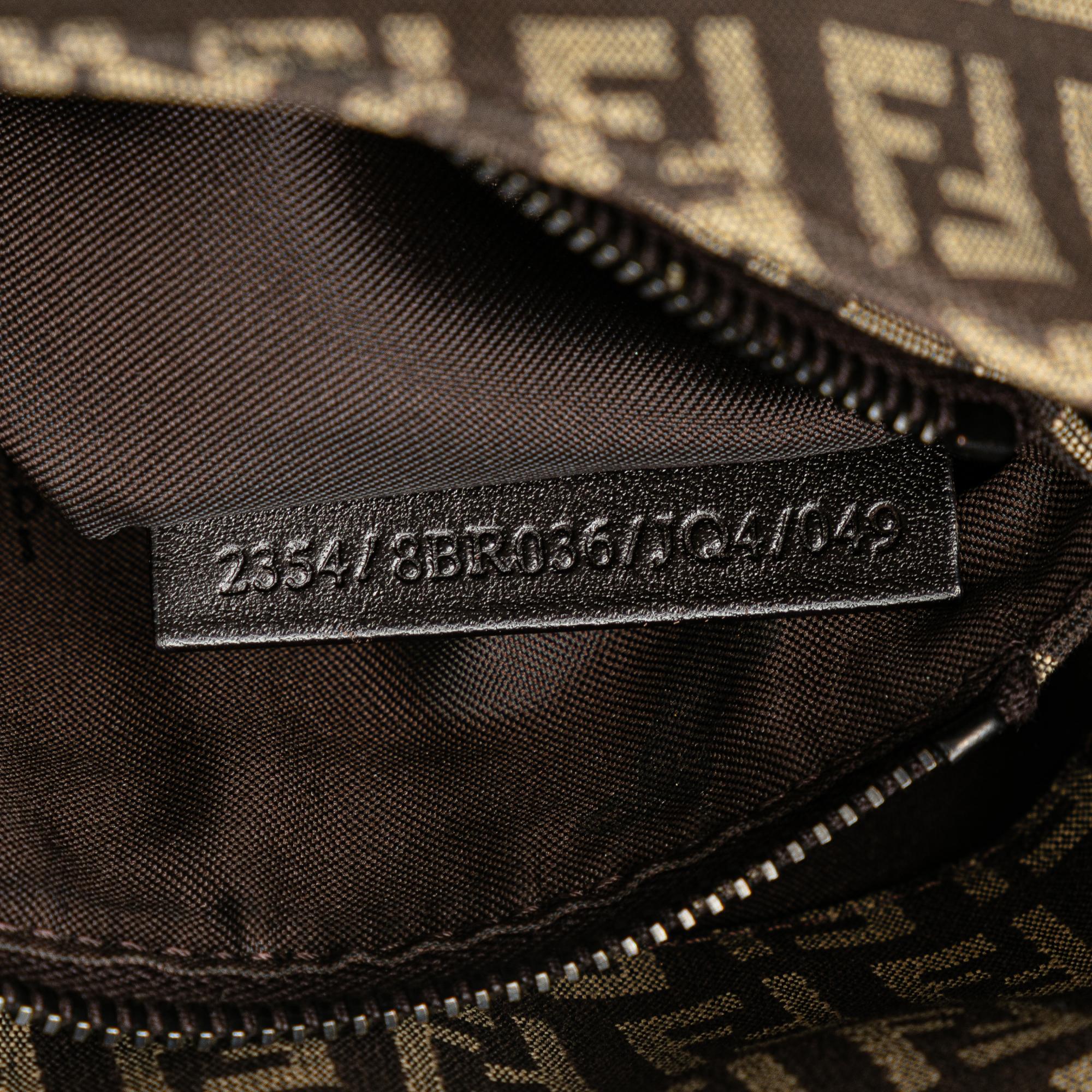 Fendi Zucchino Canvas Shoulder Bag (SHG-P7VQCL)