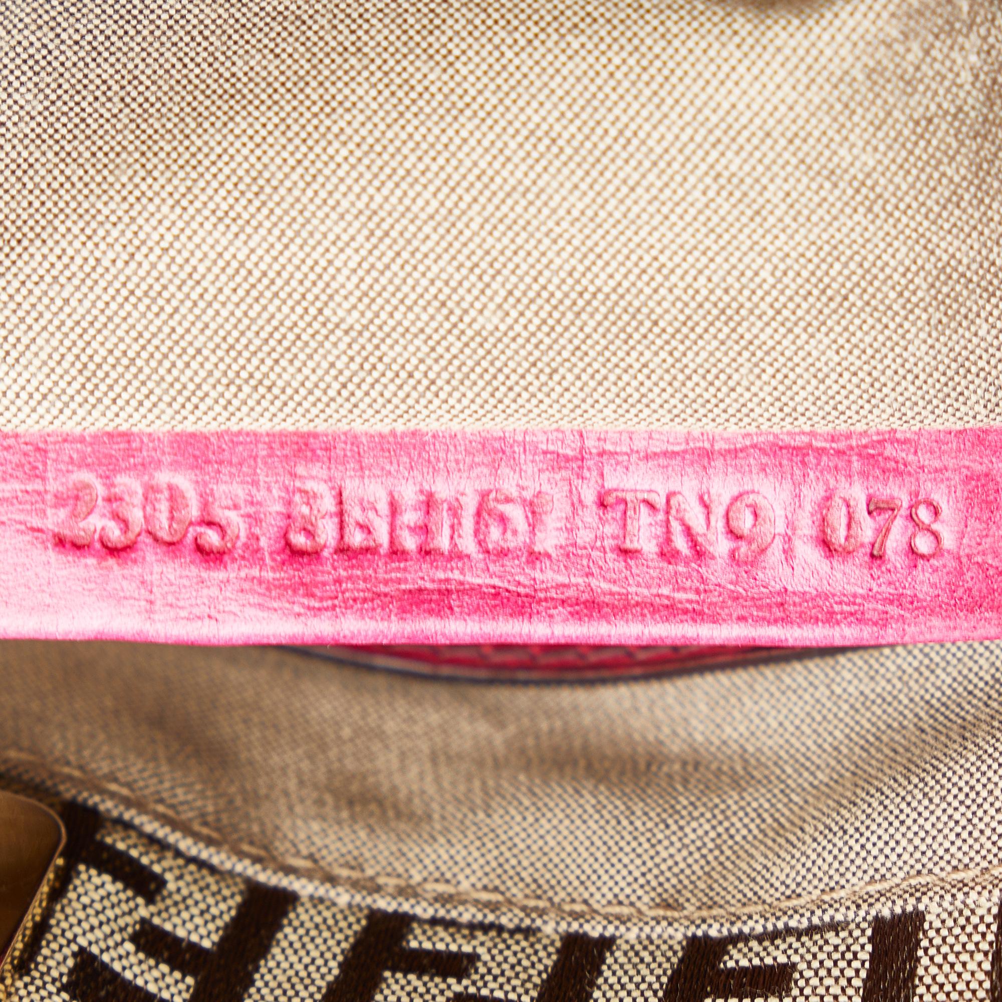 Fendi Zucchino Canvas Tote Bag (SHG-NoLXWR)