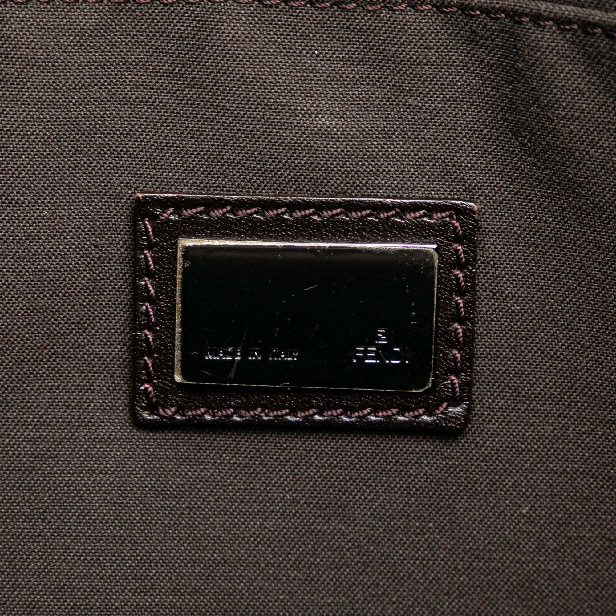 Fendi Zucchino Canvas Tote (SHG-aDBM9m)