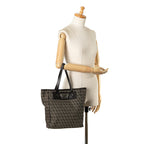 Fendi Zucchino Canvas Tote (SHG-aDBM9m)