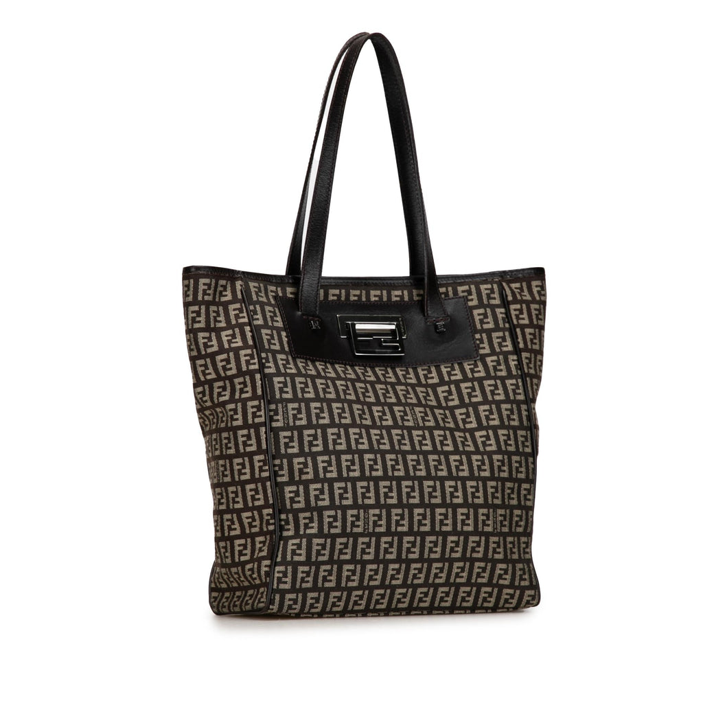 Fendi Zucchino Canvas Tote (SHG-aDBM9m)