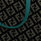 Fendi Zucchino Canvas Tote (SHG-OEYWGH)